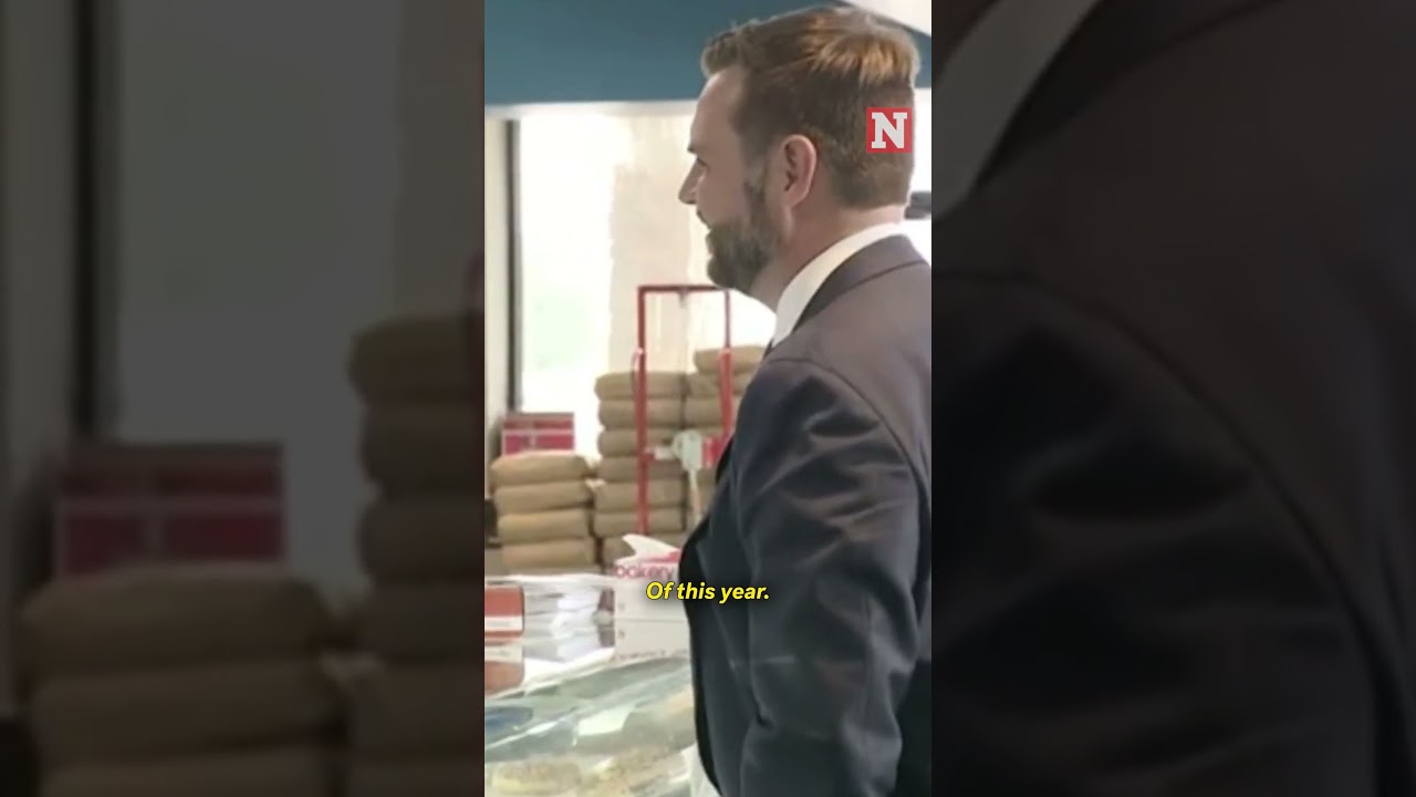 JD Vance's 'Very Awkward' Stop at Georgia Donut Shop